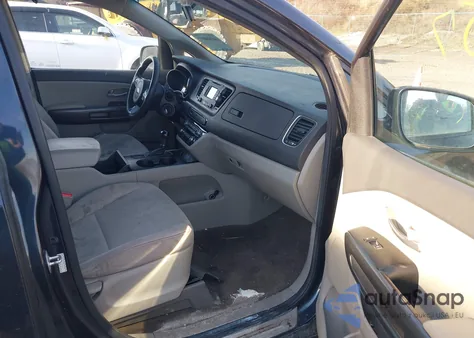 2016 Kia Sedona Lx z USA, uszkodzony, nr VIN KNDMB5C1XG6088673